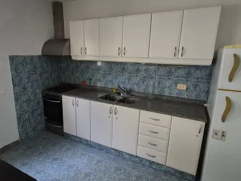 Venta Ph 4 amb. con patio y terraza Parque Chas