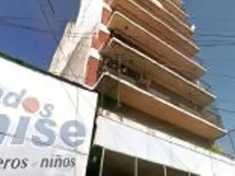 3 AMB AMPLIO AL FTE BALCON