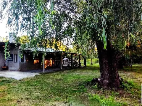 Quinta en venta - 3 Dormitorios 2 Baños - Chivilcoy