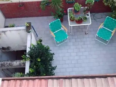 Depto Tipo Casa en Venta de 4 ambientes