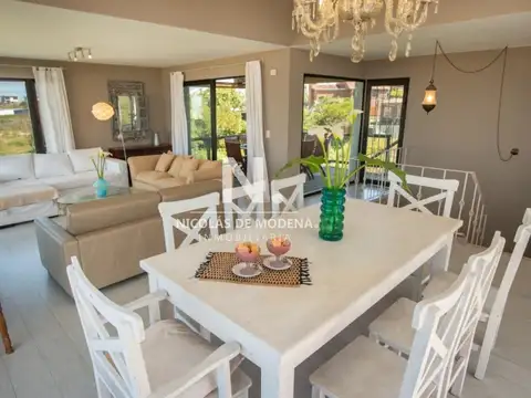 Casa en Alquiler Temporal en El Chorro, USD 28.600