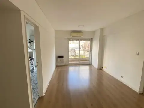 Venta Departamento 2 ambientes Uriburu y Juncal-