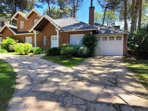 Casa - ALQUILER_TEMPORAL - Argentina, Pinamar - Helades 4068