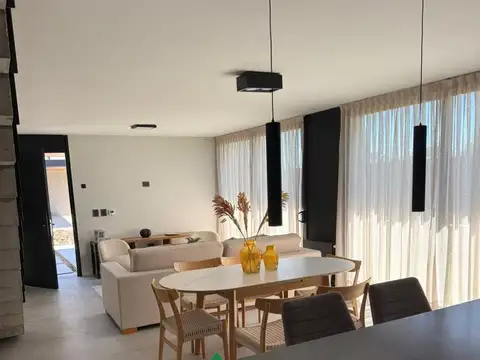 Casa en Venta en Cordoba, USD 205.000