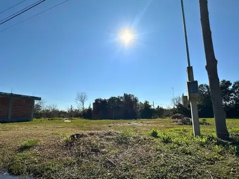 VENTA LOTE EN BARRIO SEMICERRADO-MELCHOR ROMERO