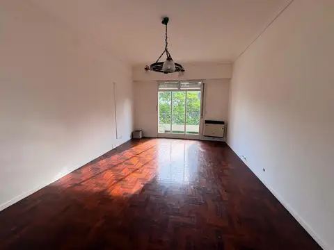 Olivos Bajas Expensas - 2do piso x escalera!