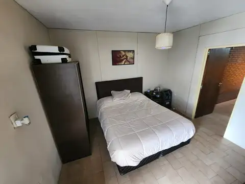 Depto Tipo Casa en Venta en Villa Lynch, USD 94.000