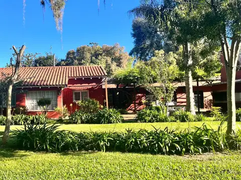 Casa en Venta con 1 cochera