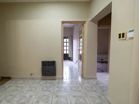 CASA PA 2 DORMITORIOS EN VENTA ZONA SUR