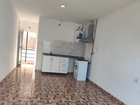 Departamento en Alquiler en Pablo Podesta, $ 350.000