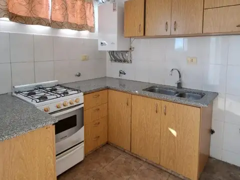 Departamento en Venta en Zona Universidades Bosque, USD 110.000