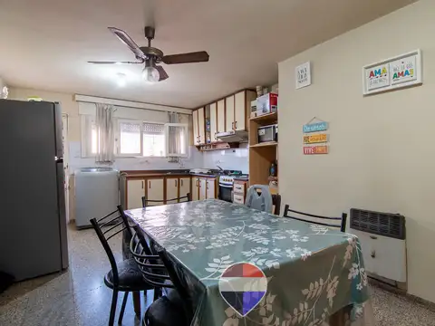 Casa en Venta en Alto Alberdi, USD 85.000