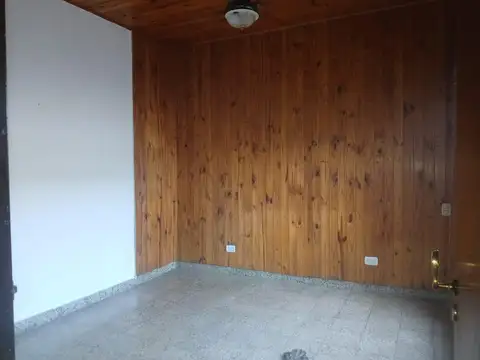 VENTA URGENTE OPORTUNIDAD  PH 3 AMBIENTES ENTRADA INDEPENDIENTE  CON  TERRAZA     EL PALOMAR