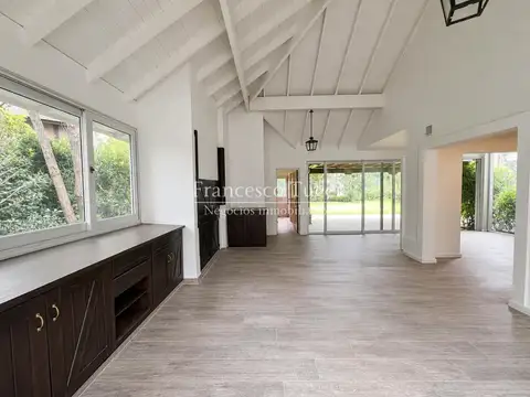 Casa en Alquiler en Countries y Barrios Cerrados en Moreno, USD 2.200