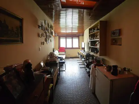 Casa Chalet  en Alquiler en La Plata, G.B.A. Zona Sur, Argentina