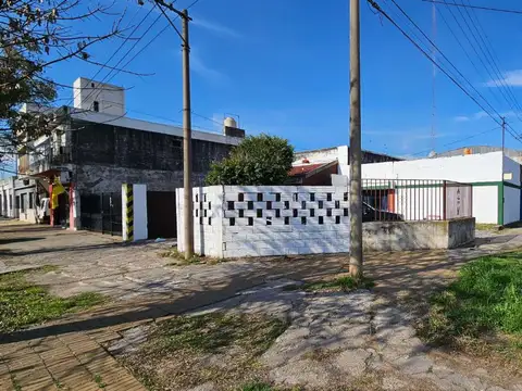 VENTA ESQUINA COMERCIAL CENTRO SAN NICOLAS