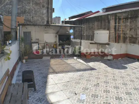 Propiedad en Block - Local + 2 PHS en San Telmo