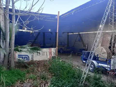 Vendo Terreno con Galpón, en Godoy Cruz