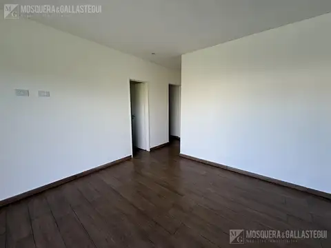 Casa en Venta en Pilar del Este - San Ramón, USD 189.000