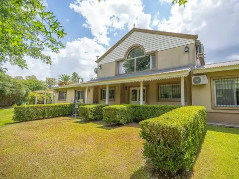 Casa en Venta en Chacras De La Cruz, USD 485.000