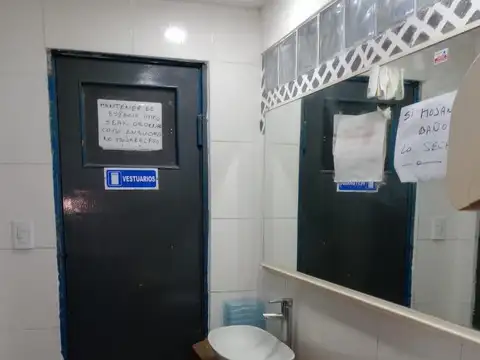 Local en Alquiler 40 años
