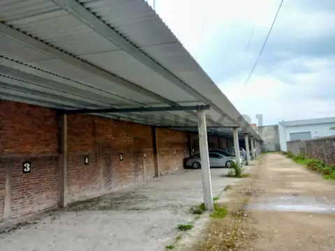 Terreno en Venta en Los Hornos, USD 110.000