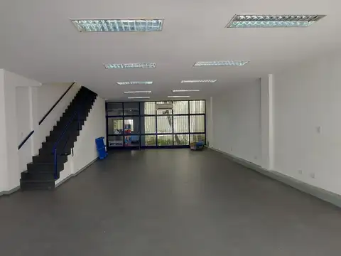 GALPON/OFICINAS/DEPOSITO EN LOTE PROPIO