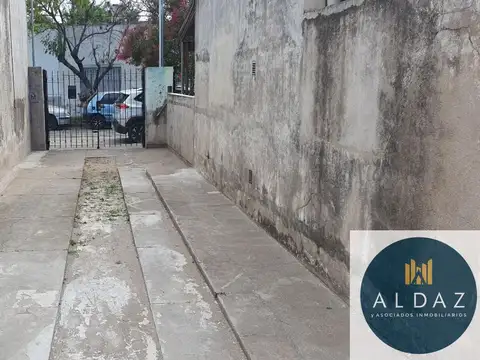 Casa en venta c/ cochera en Punta Alta