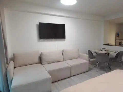 Departamento en Alquiler en Recoleta, USD 850