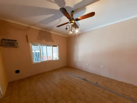 Depto Tipo Casa en Venta con 2 cocheras