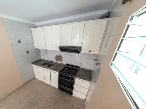 Depto Tipo Casa en Venta en Valentin Alsina, USD 62.000