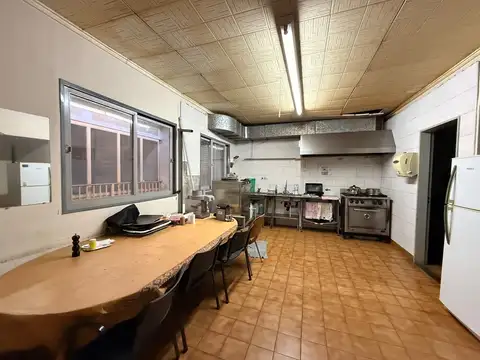 VENTA Galpón 1400 m² - Distrito tecnológico - Parque Patricios