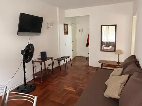 Corrientes 2100, Piso 3