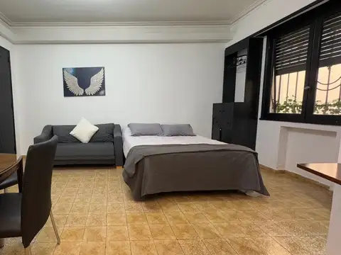 Departamento en Alquiler en Monserrat, $ 700.000
