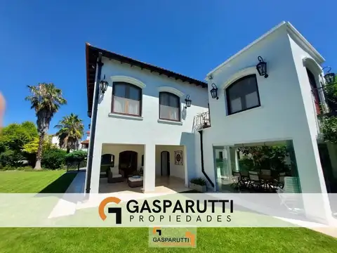 Casa en Venta de 4 dormitorios