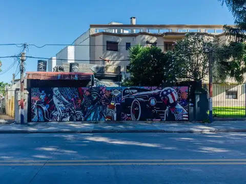 Casa 5 ambientes con 3 baños