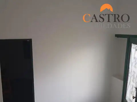 VENTA CASA FRENTE A LA FACULTAD DE PERIODISMO