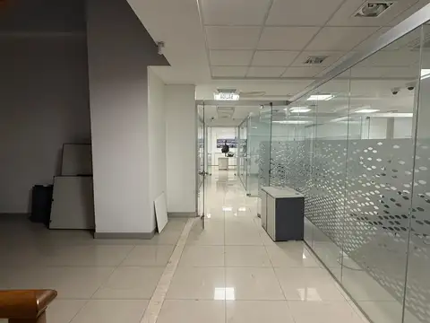 Local en Alquiler en San Nicolás, USD 23.000
