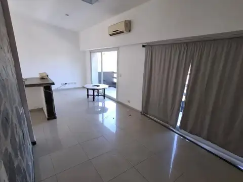 Depto Tipo Casa 2 ambientes con 1 baño