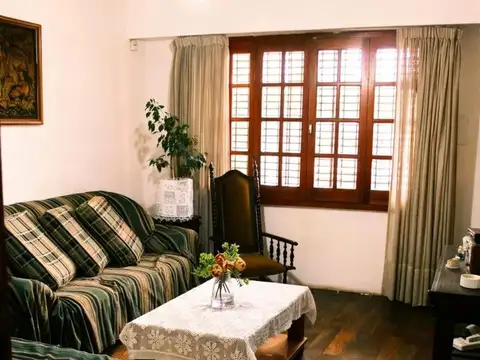 Casa en Venta en Moreno, USD 155.000