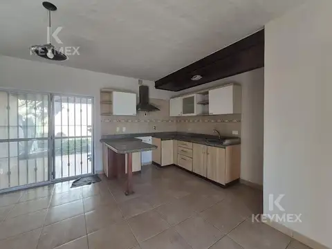 Depto Tipo Casa en Venta de 3 ambientes