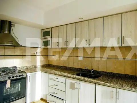 Piedra del Aguila 500