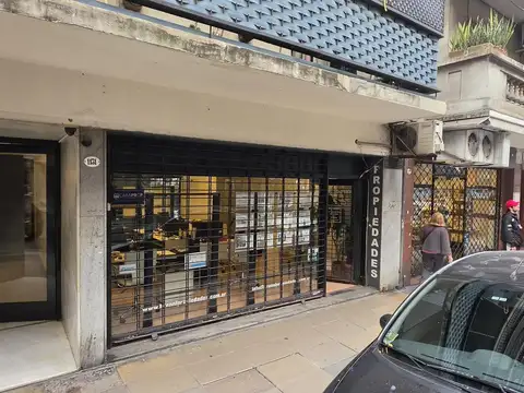 Local en Venta 40 años