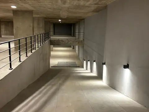 COCHERA ZONA RIO-PARQUE ESPAÑA