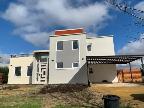 El Canton Barrio Islas Lote 3200