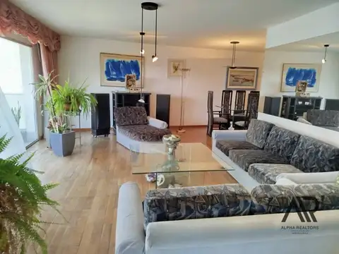 Departamento en Venta en Puerto Buceo , USD 490.000