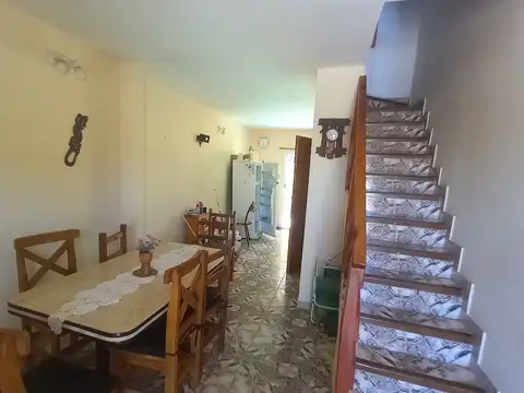 Casa 4 ambientes con 1 baño