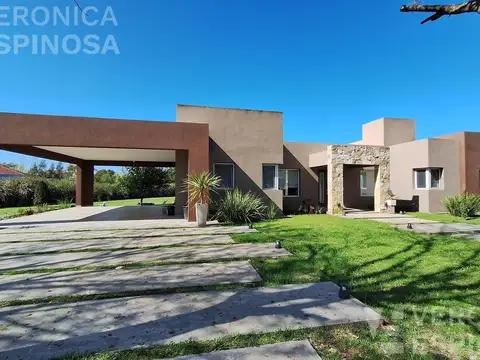 Casa en Venta en Haras San Pablo, USD 260.000