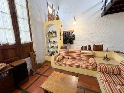Casa 7 ambientes con 3 baños