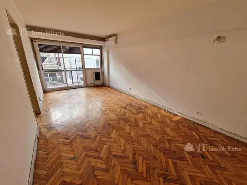 Departamento de 2 ambientes en Barrio Norte. En Alquiler